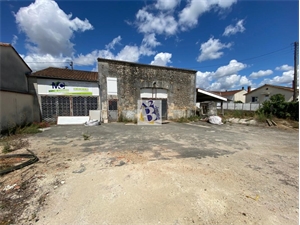 terrain à la vente -   16800  SOYAUX, surface 669 m2 vente terrain - UBI483240023